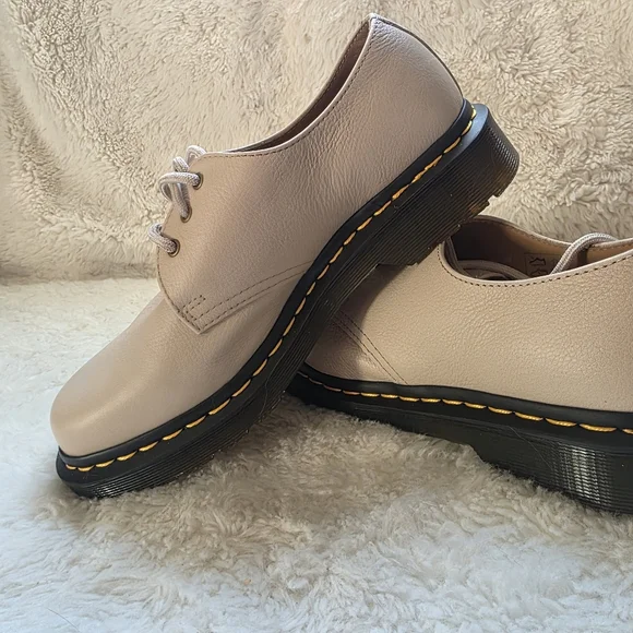 Doc's Dr. Martens 1461 Virginia Leather Oxfords ｜ Size 8 - Picture 13 of 13